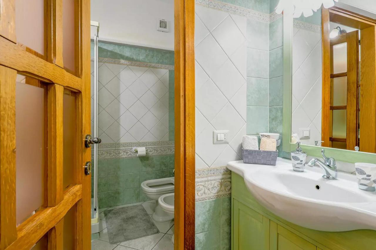 דירות אולביה Saint Simplicio House מראה חיצוני תמונה